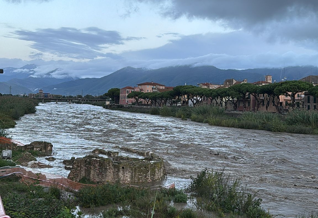 fiume Centa di Albenga durante una grossa
