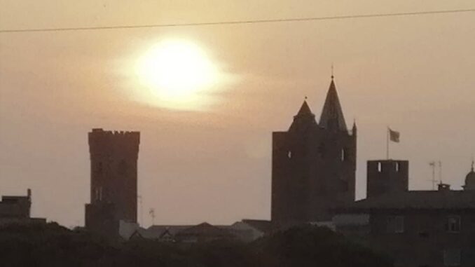 le torri attendono il sole