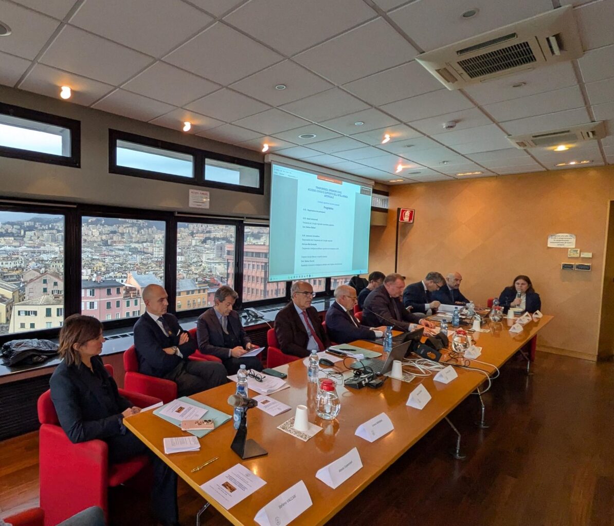 Interno Sala Liguri nel mondo palazzo Regione in via Fieschi: i Relatori a Genova al Convegno Trasparenza, Difensori civici, accesso pubblico e Intelligenza artificiale