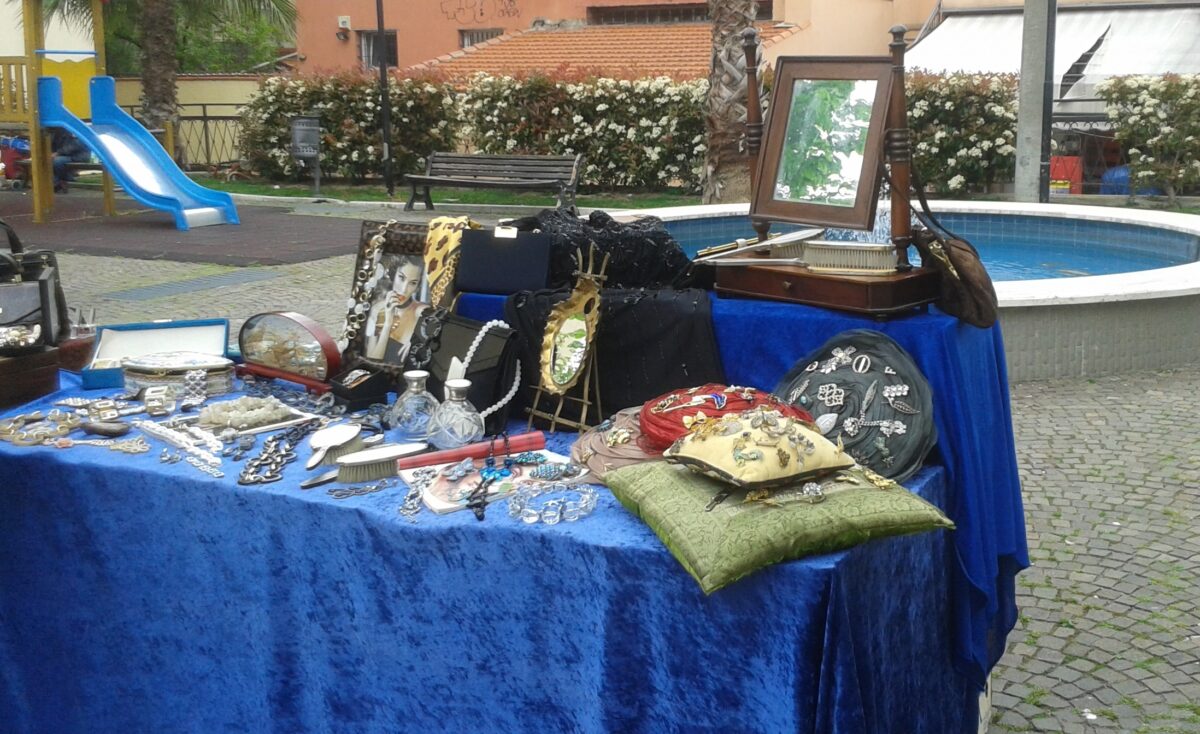 Mercatino Antiquario a Loano