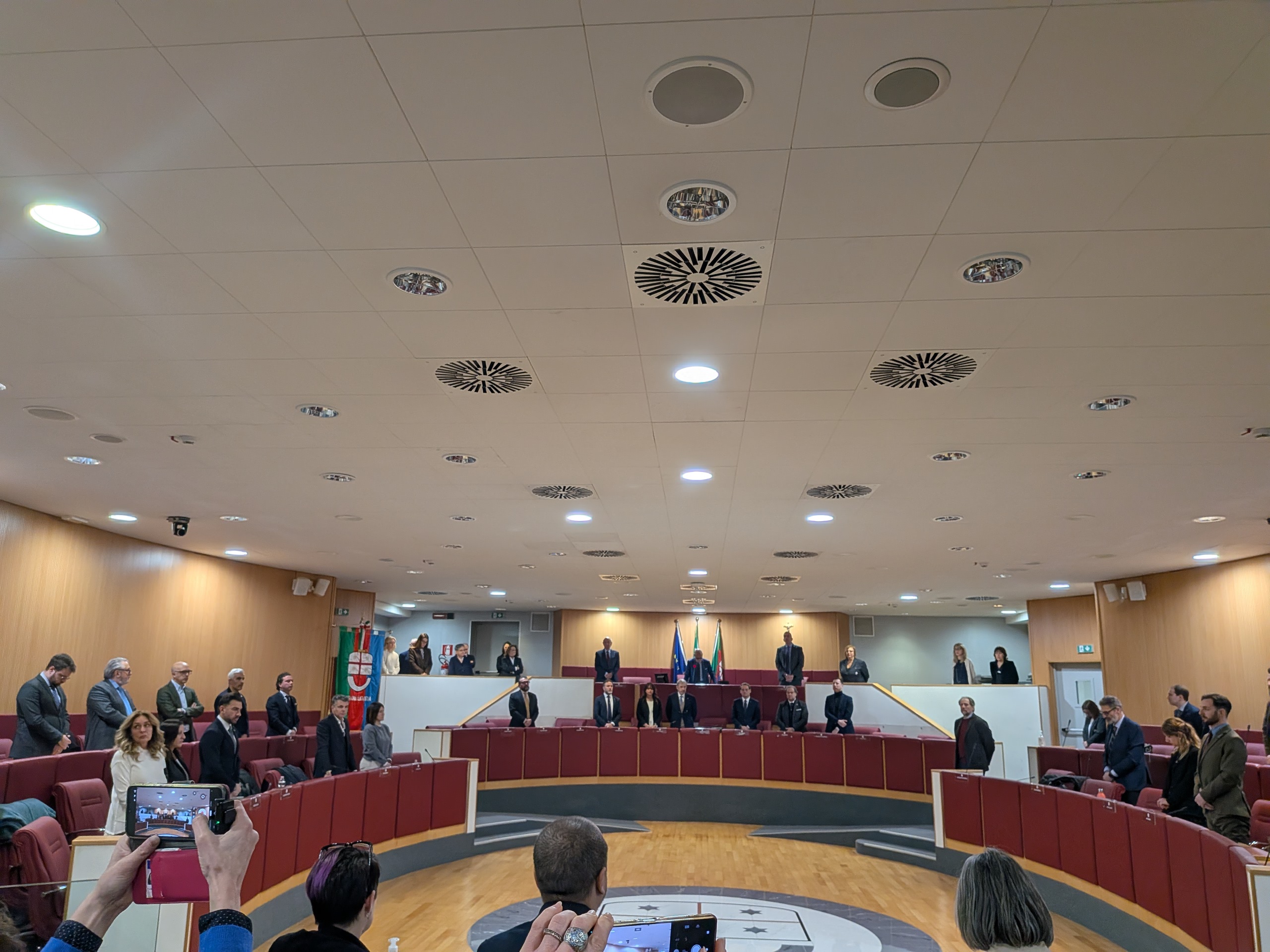 All'apertura del Consiglio della Regione Liguria Minuto di silenzio per Youssef Abanoub e Mario Bianchi Minuto di silenzio per Youssef Abanoub e Mario Bianchi
