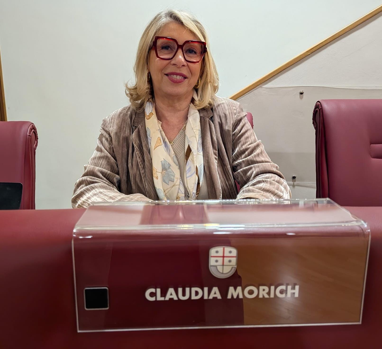 Claudia Morich, assessore Giunta Regione Liguria, seduta al suo posto nell'aula del Consiglio regionale