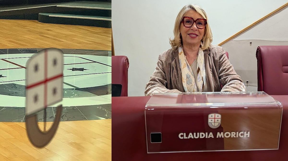 simbolo all'ingresso e Claudia Morich, assessore Giunta Regione Liguria, seduta al suo posto nell'aula del Consiglio regionale