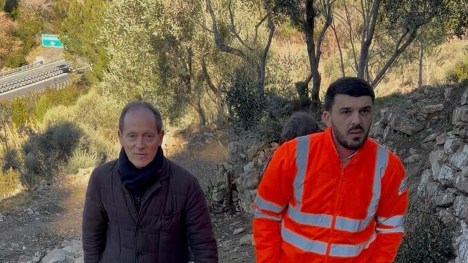 Il sindaco Mauro Demichelis con il RUP di Borgo Castello, l'architetto Nicola Maiorano