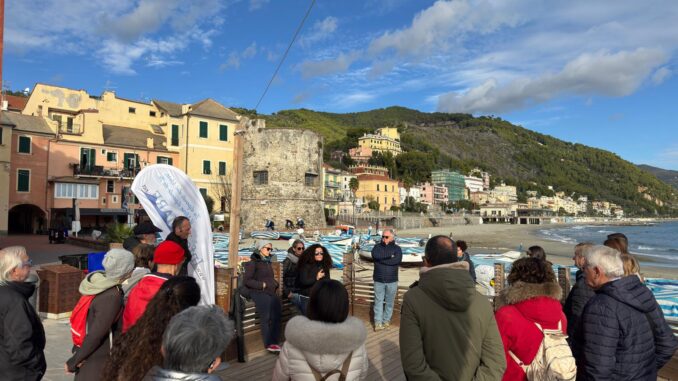 Informare_Passeggiando dal mare al borgo Laigueglia