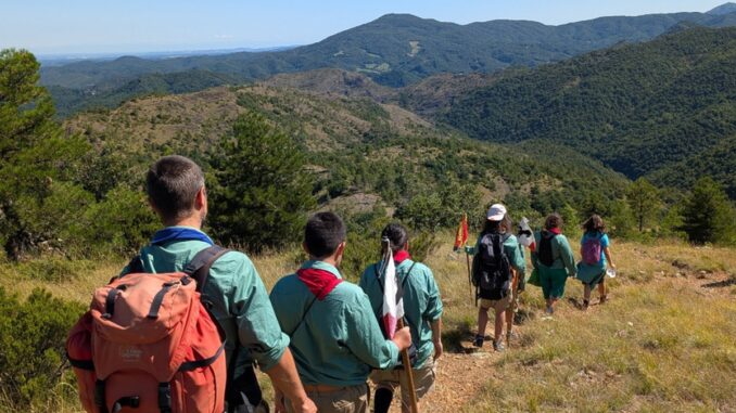 Scout un gruppo CNGEI di Savona durante una escursione
