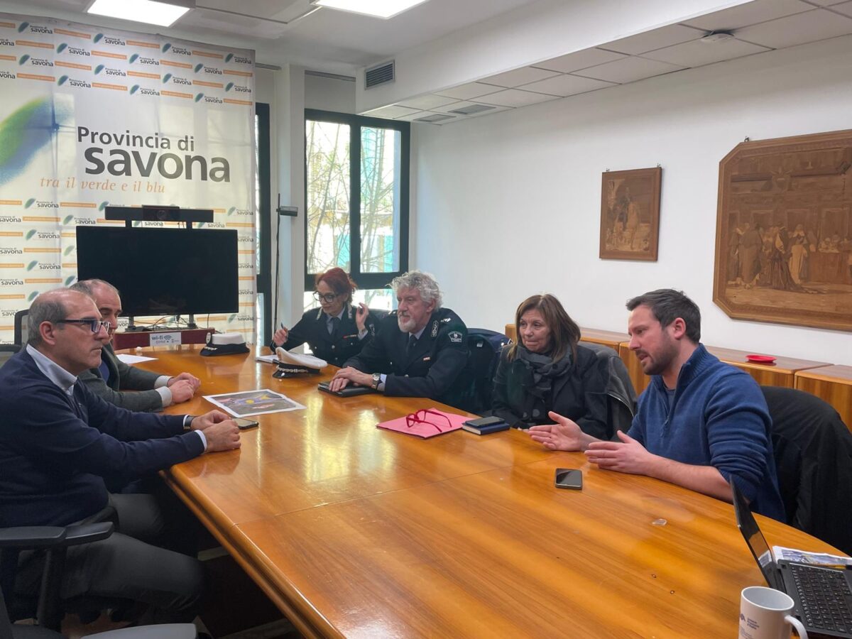 Incontro a Palazzo Nervi Viabilità a Campochiesa Comune e Provincia proseguono il percorso condiviso per sicurezza e fluidità del traffico