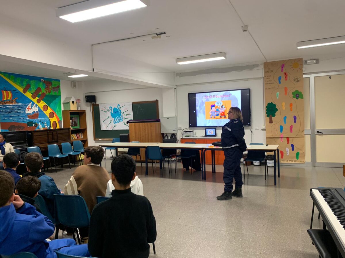 il progetto contro il bullismo della Polizia Locale nelle scuole di Albenga