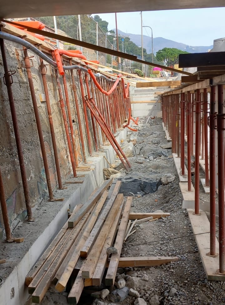 Lavori di ricostruzione Passeggiata Ciccione ad Alassio