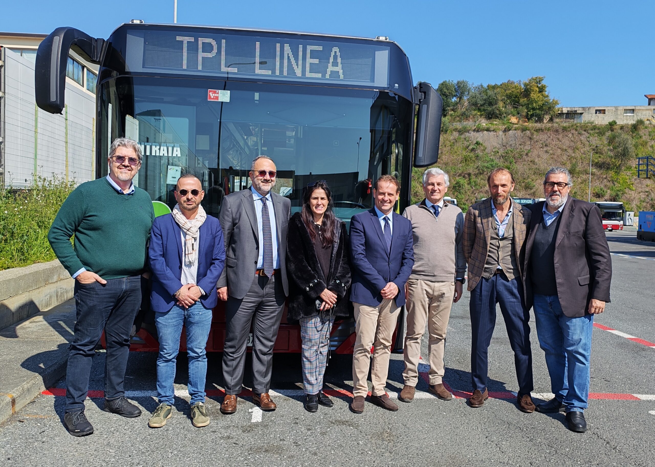 foto di gruppo Visita Cisano bigliettazione Tpl