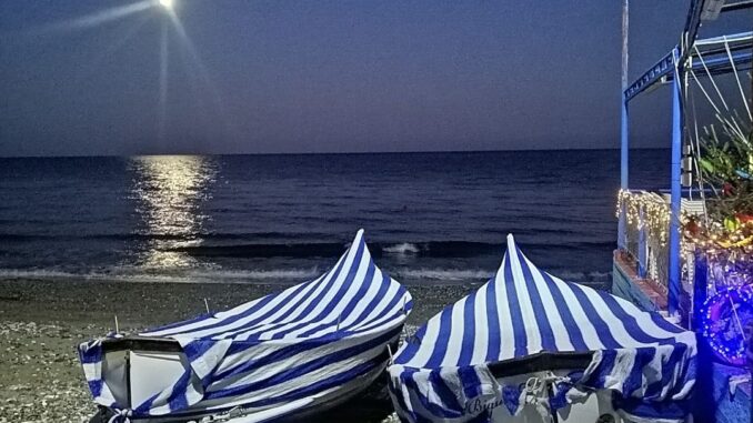 Le barche al chiaro di luna