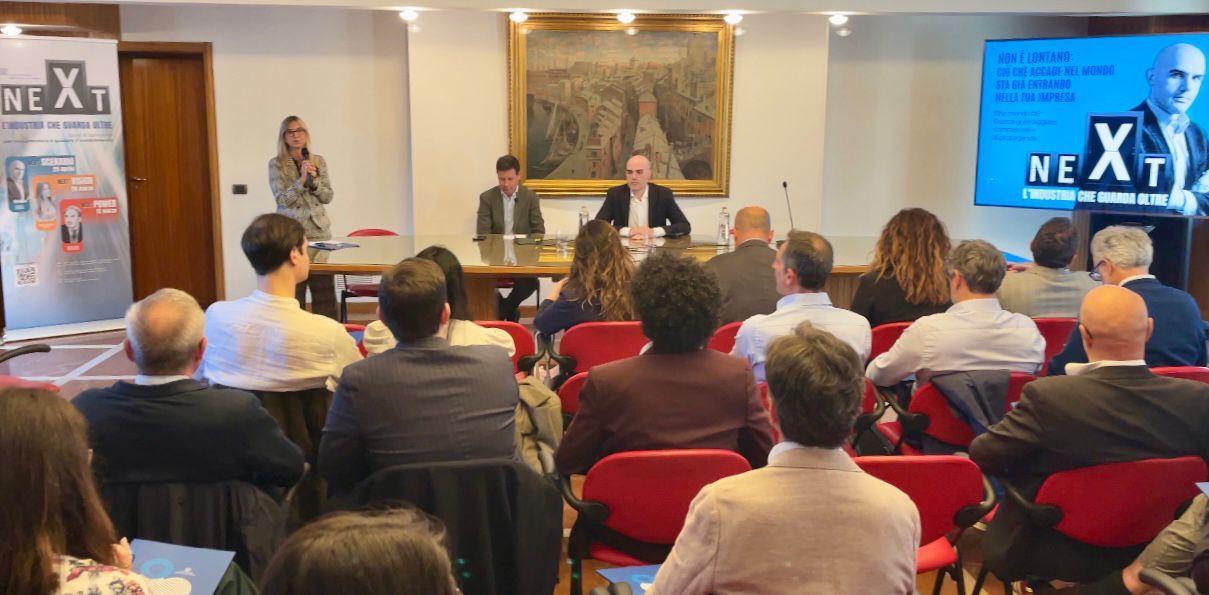 la sala durante l'incontro