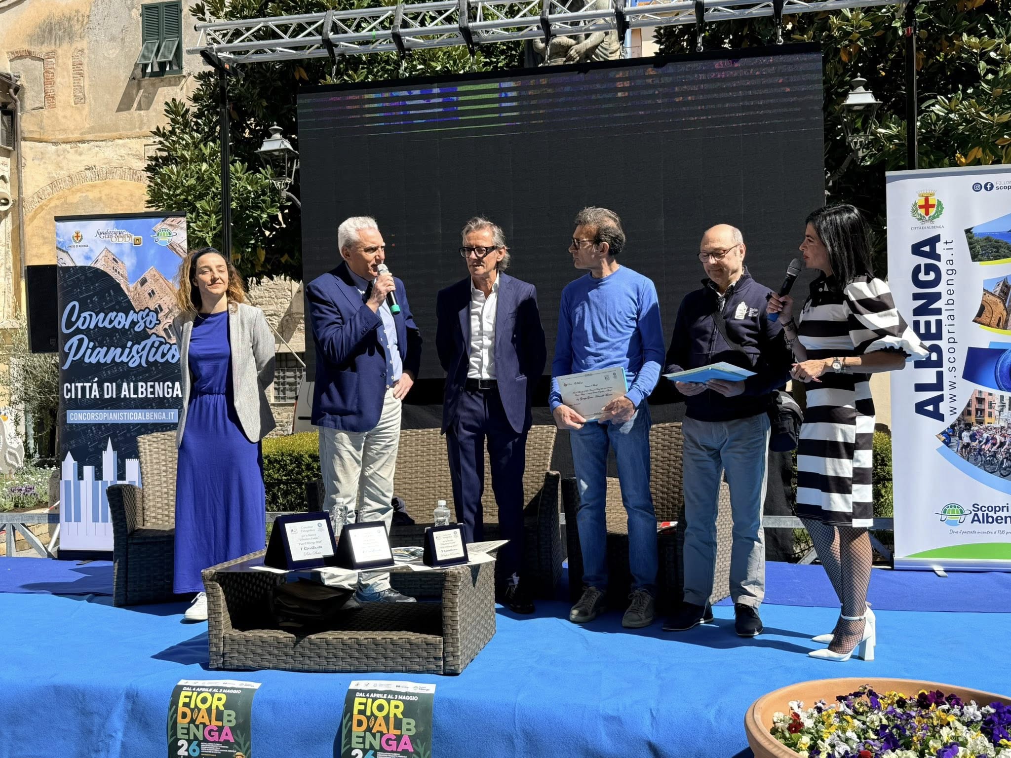 istanti della cerimonia di premiazione