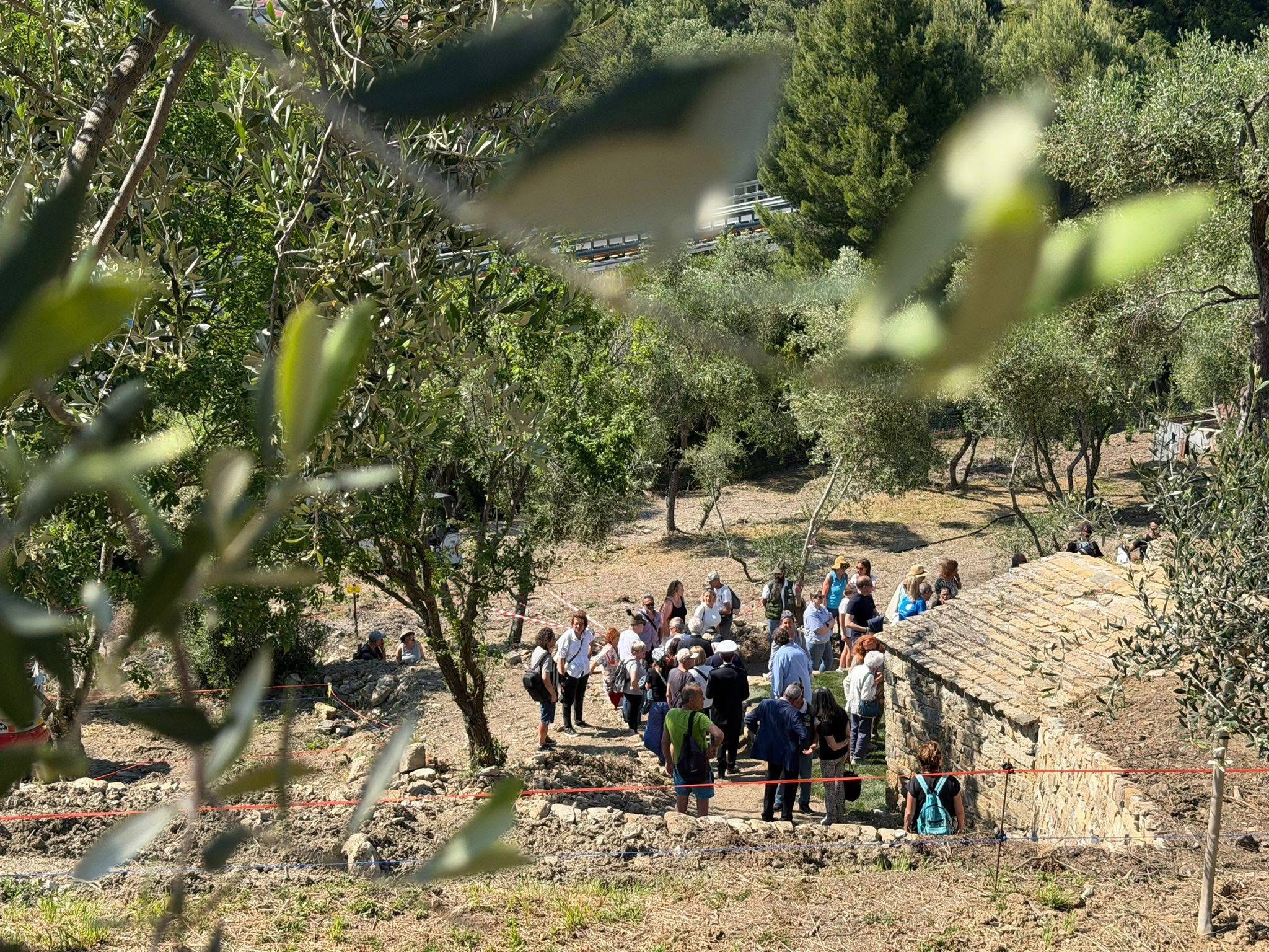 Momenti Merenda oliveta a Borgo Castello – Andora. In cammino sui sentieri