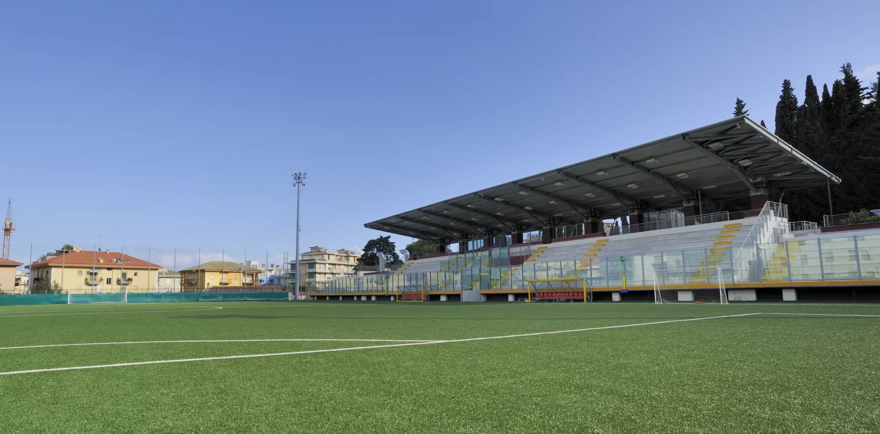 Vista all'interno del campo e degli spalti