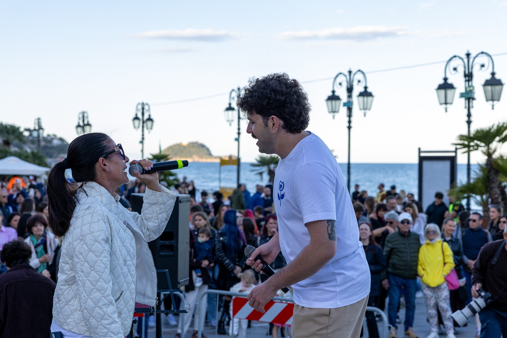 Momenti della serata di beneficenza ad Alassio