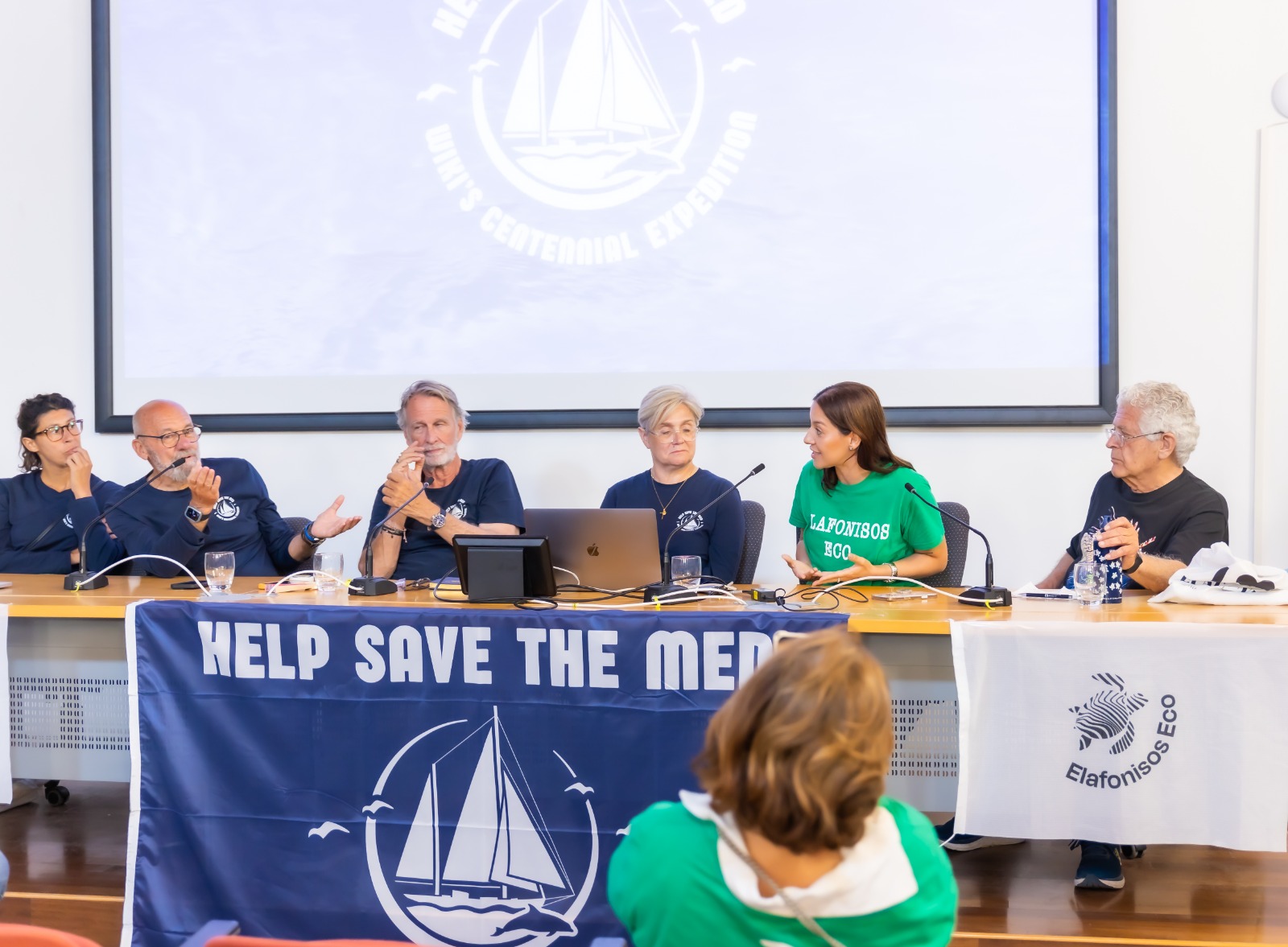 Prima tappa ad Alassio per Help Save the Med con l'imbarcazione Wiki