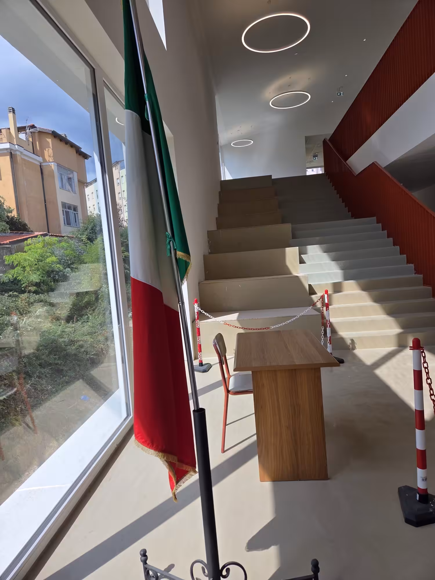 nuove scuole medie Peterlin a Vado Ligure
