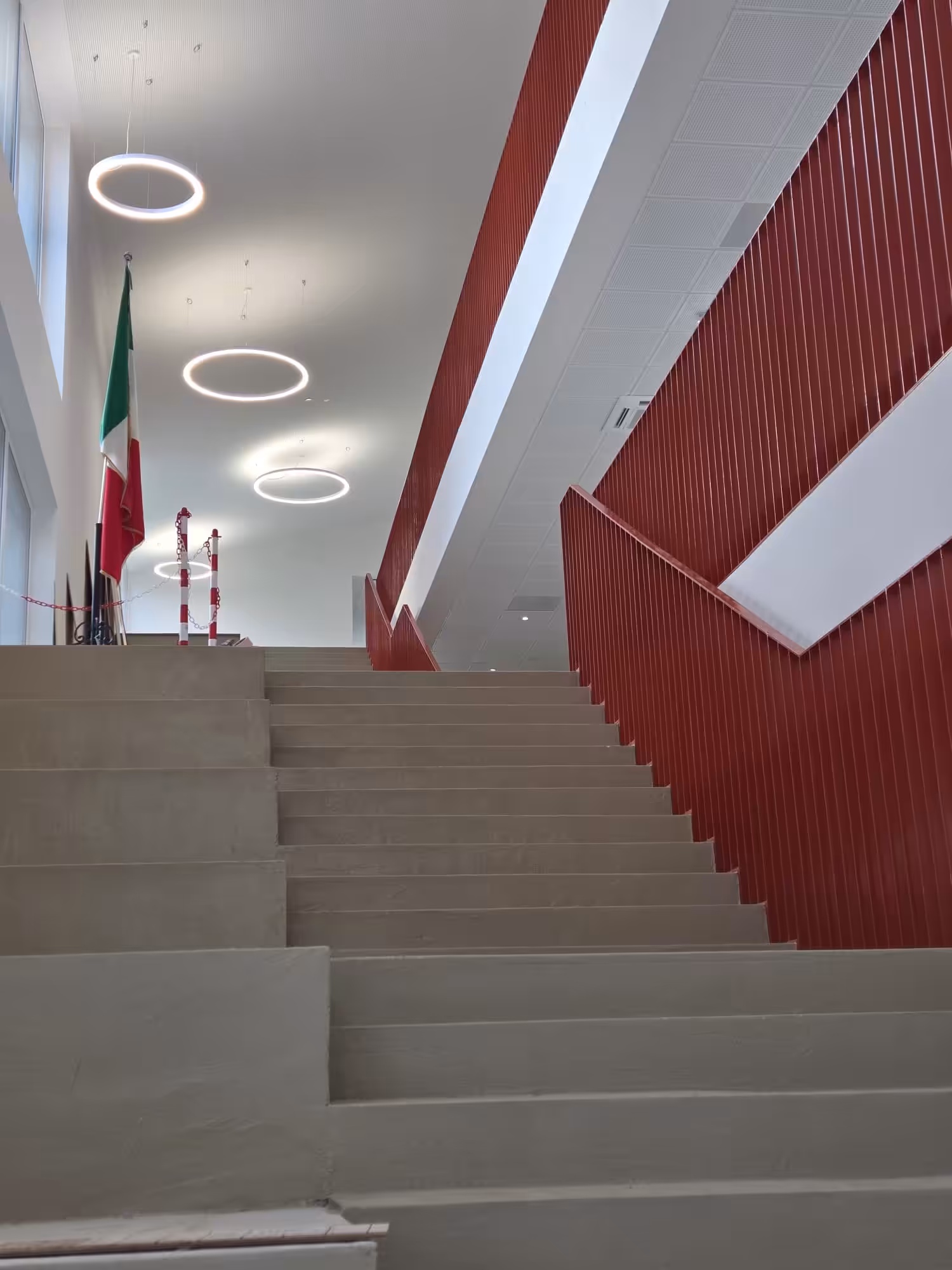 nuove scuole medie Peterlin a Vado Ligure